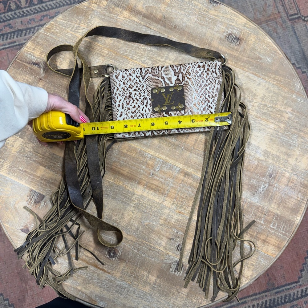 Chic Snake Print Fringe Wristlet